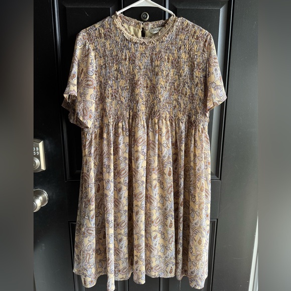 DAVI & DANI knee length dress flutter sleeves size Medium - Picture 2 of 11